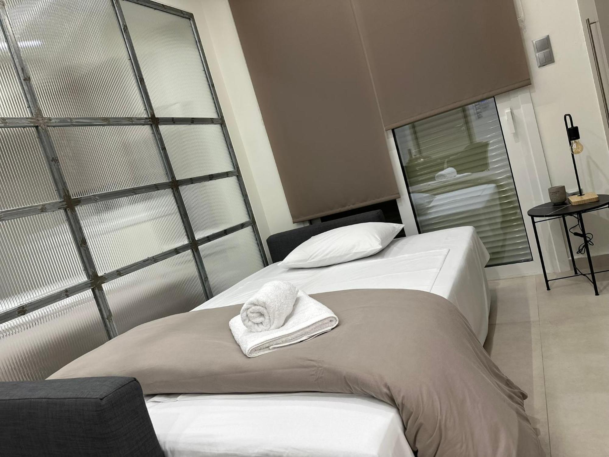 Estia Apartment *